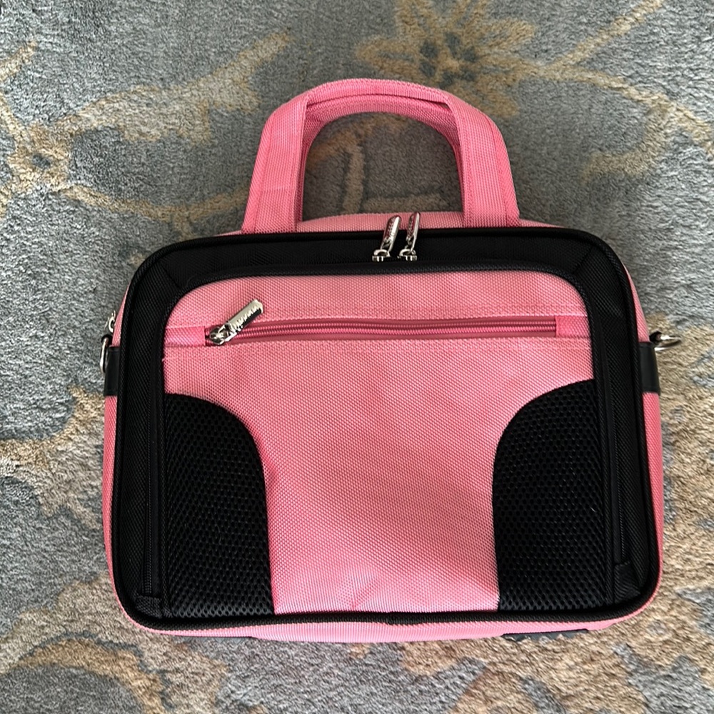 NWT Pink laptop case